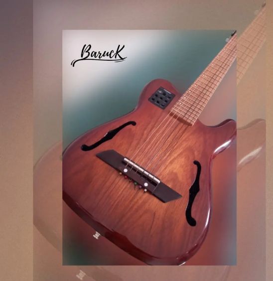 Guitarra semiacústica artesanal con acabado sunburst
